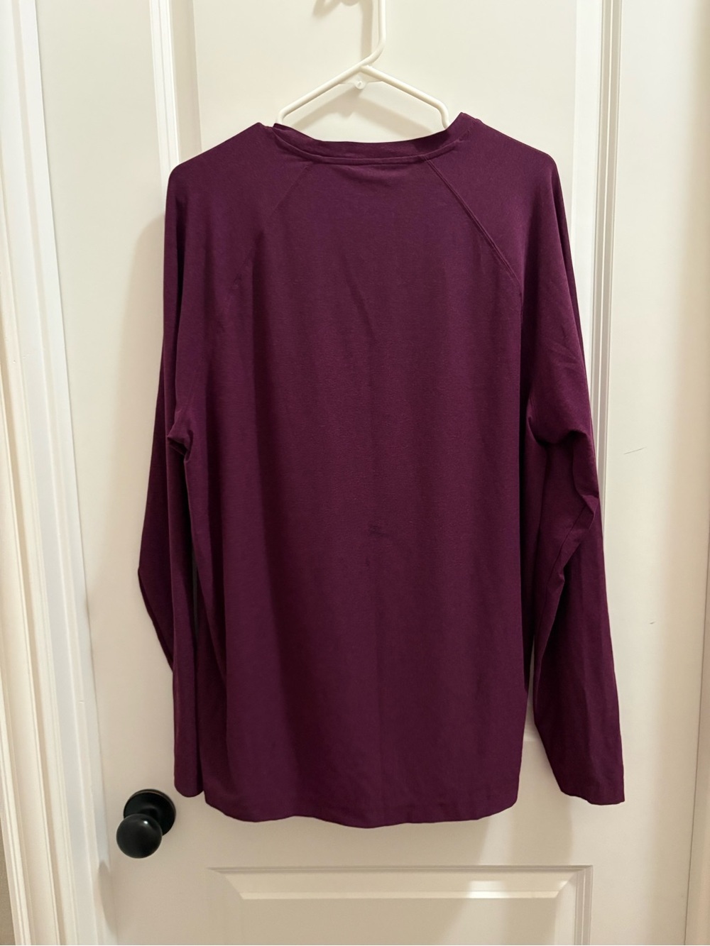 Rhone Reign Long Sleeve Training Shirt Burgundy Maroon Mens XL Performance - Picture 4 of 5